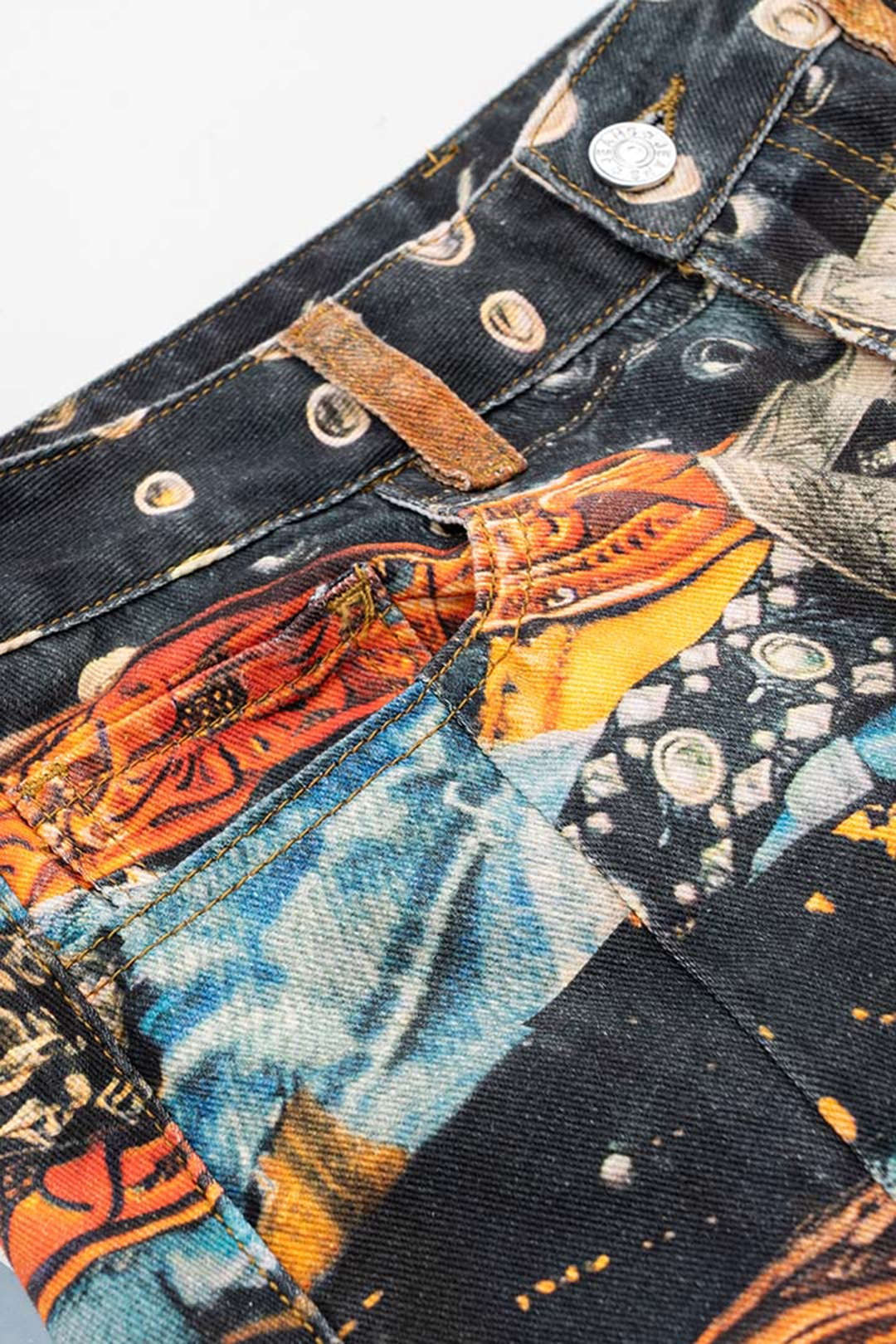 Retro Print Denim Barrel Jeans - Image 3